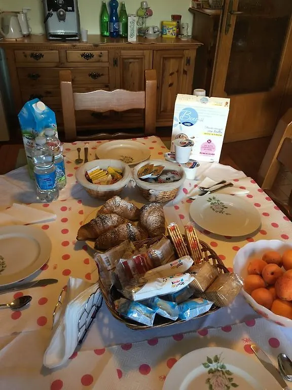 B&B Soleluna Pisa Bed & Breakfast